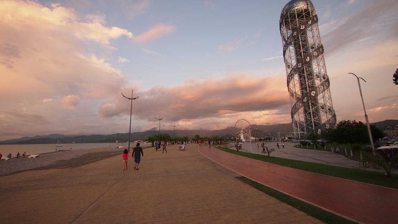 Mar Nero Albergue Batumi Exterior foto