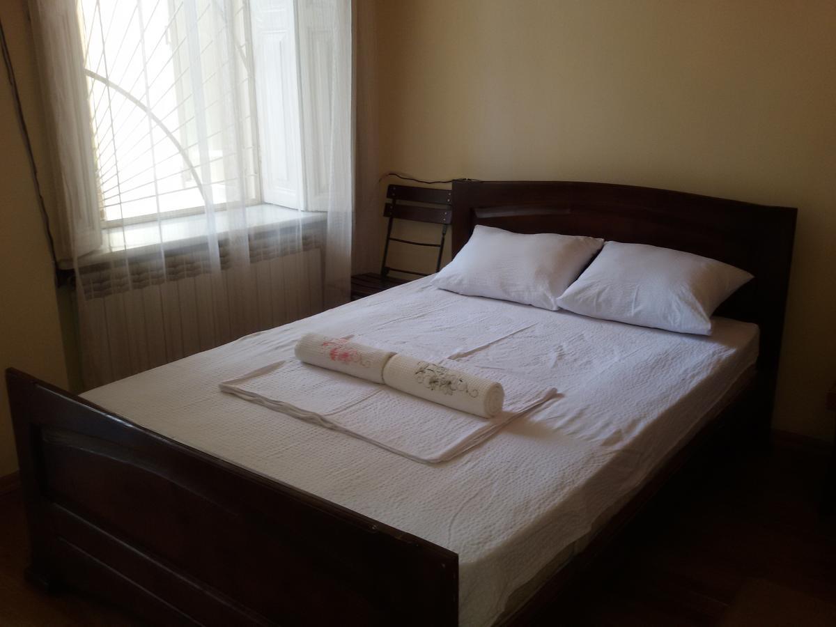 Mar Nero Albergue Batumi Exterior foto