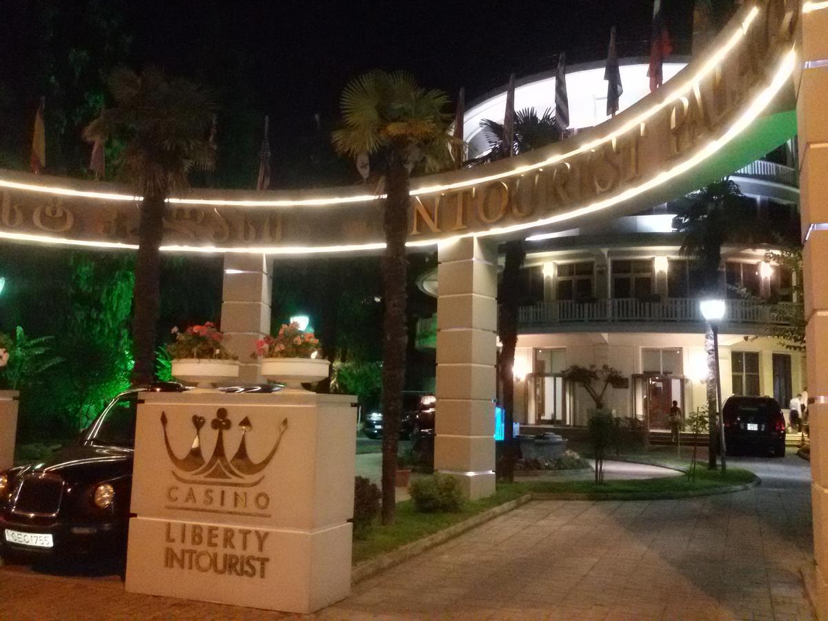 Mar Nero Albergue Batumi Exterior foto